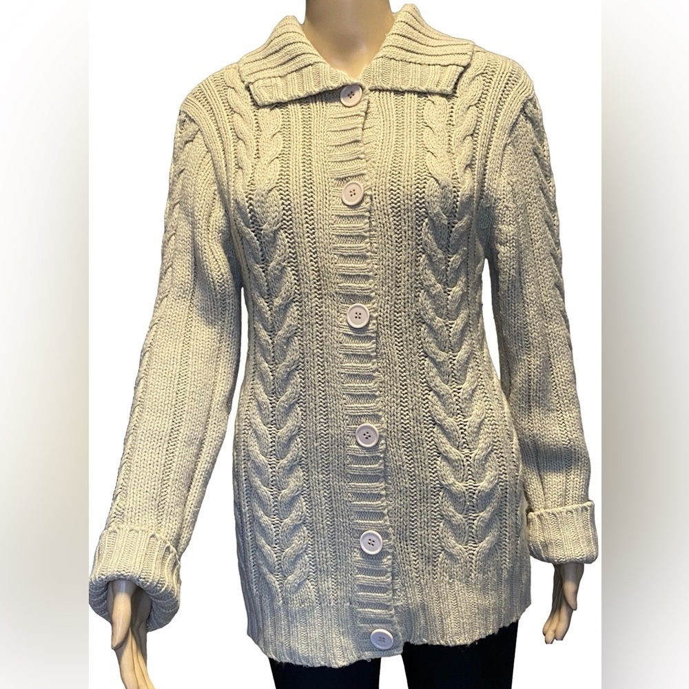 Women’s Chunky Cable Knit Cardigan Sweater Size Medium